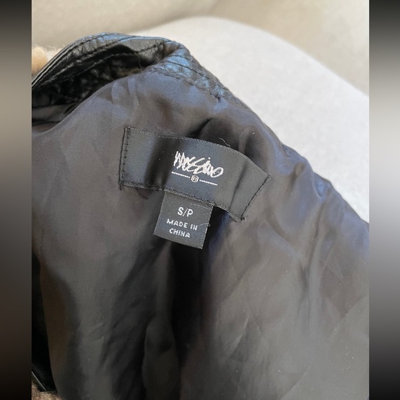 Faux Fur Vest - Picture 6 of 6